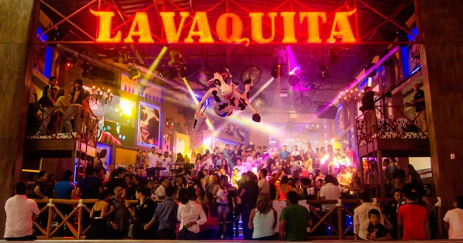 8 Best Beach Clubs and Bars in Cancun